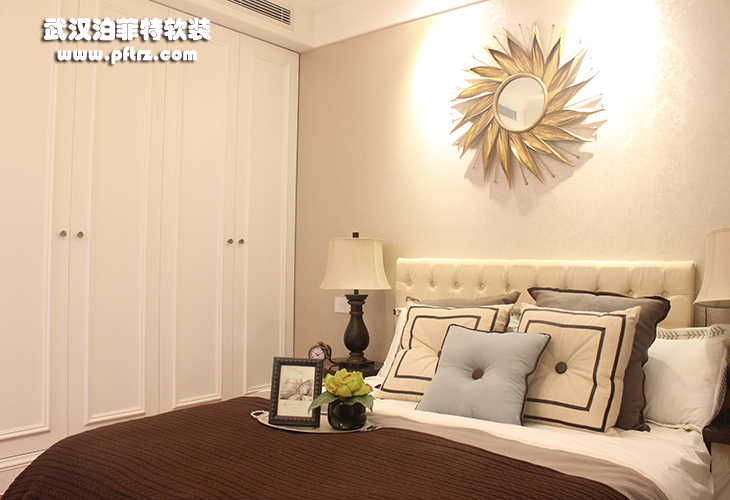 泓悦府美式样板间3