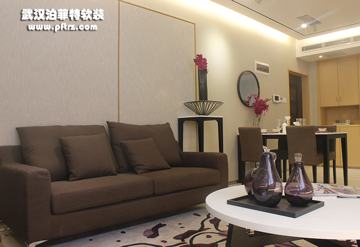 泓悦府现代简约样板间