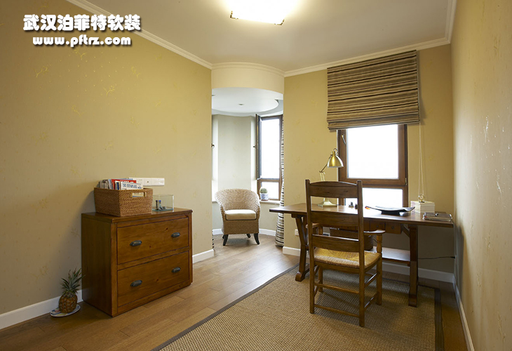 泊菲特软装美式软装设计方案-金地圣爱米伦书桌